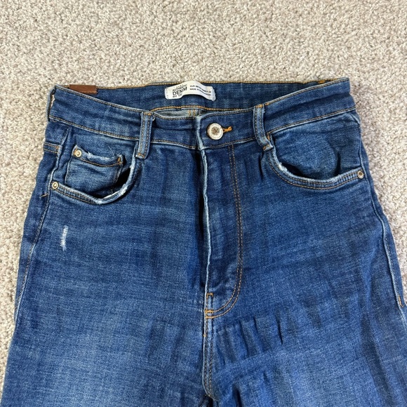 ZARA Trafaluc Authentic Denim Jeans – Size 6 (28) mid to high-rise like new - Picture 1 of 7
